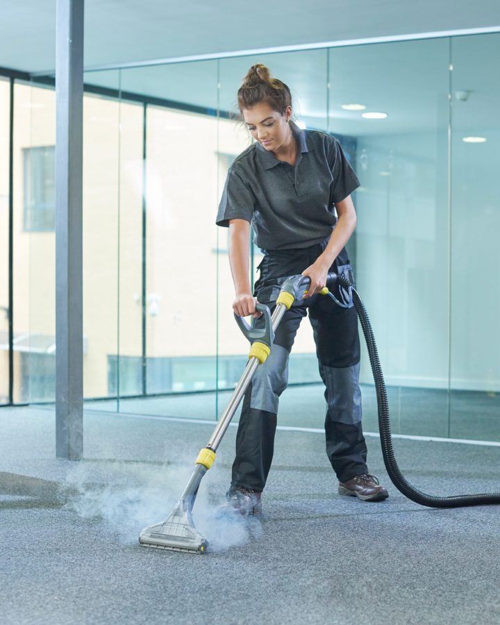 Commercial carpet cleaning